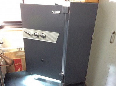 1250kg防盗金庫解体撤去の画像